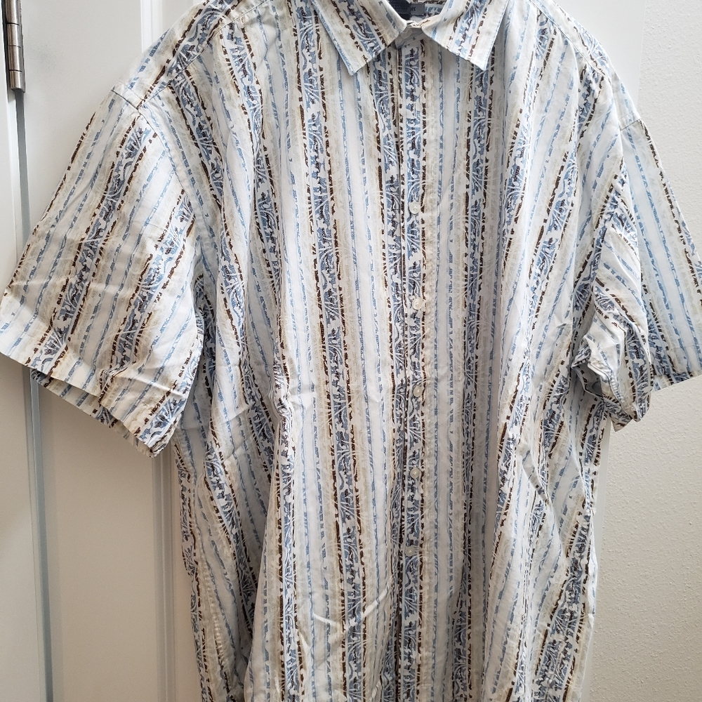 Fun short sleeves casual shirt